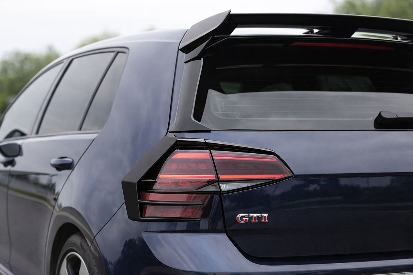 VW Golf 7 GTI Tail Light Trim Canards (2012–2019) – Sporty Rear-End Upgrade